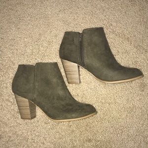 Old navy booties